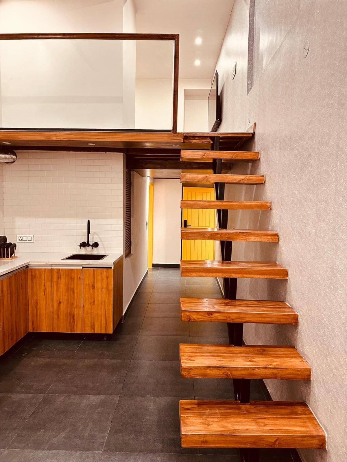 Leafyinn Comfy Loft * New Delhi